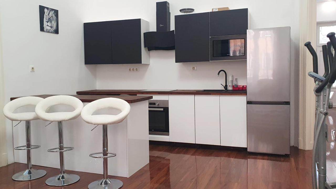 Green Panda Apartments Будапеща Екстериор снимка